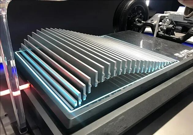 動(dòng)力電池包集成與管理技術(shù)分類